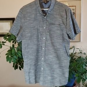 Volcom short sleeve button down shirt
